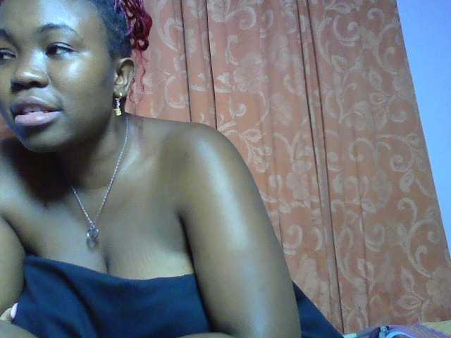 sexyebonita1 live cam on BongaCams