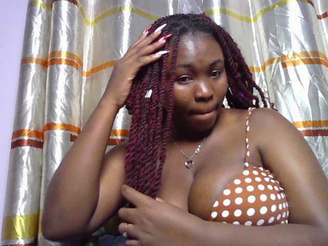 sexyebonita1 live cam on BongaCams