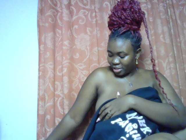 sexyebonita1 live cam on BongaCams