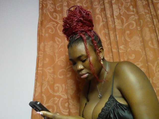 sexyebonita1 live cam on BongaCams