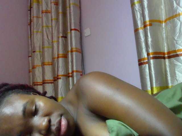 sexyebonita1 live cam on BongaCams