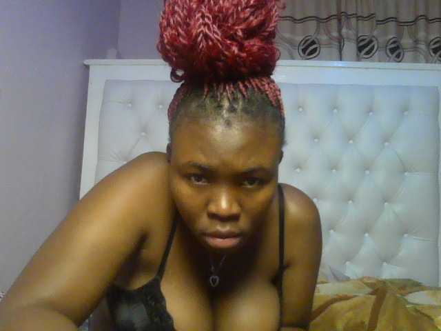 sexyebonita1 live cam on BongaCams