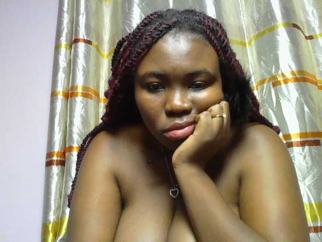sexyebonita1 live cam on BongaCams