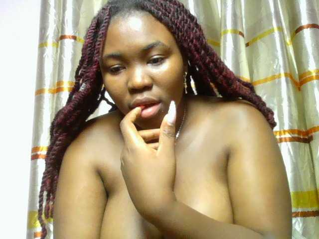 sexyebonita1 live cam on BongaCams