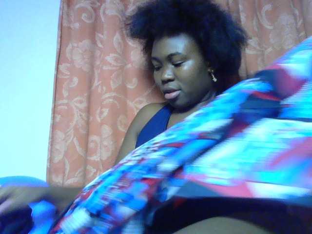 sexyebonita1 live cam on BongaCams