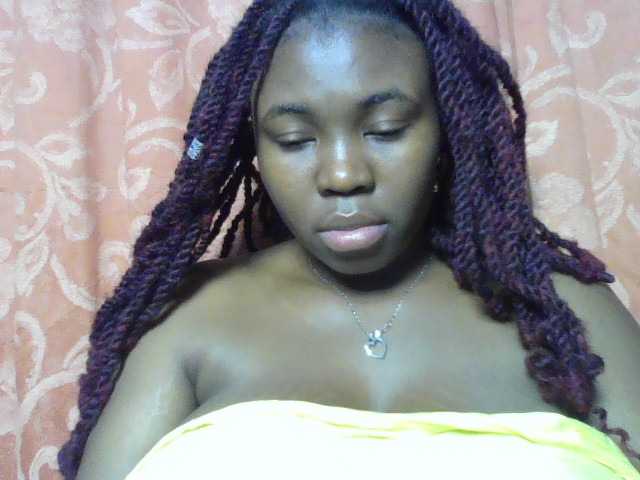 sexyebonita1 live cam on BongaCams