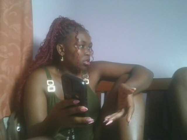 sexyebonita1 live cam on BongaCams