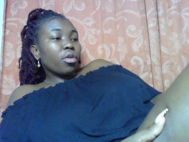 sexyebonita1 live cam on BongaCams