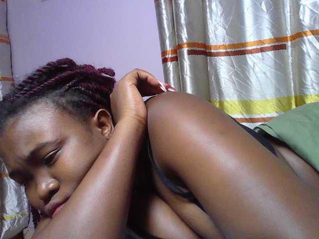 sexyebonita1 live cam on BongaCams