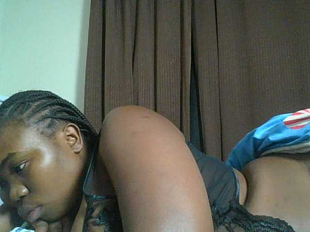 sexyebonita1 live cam on BongaCams