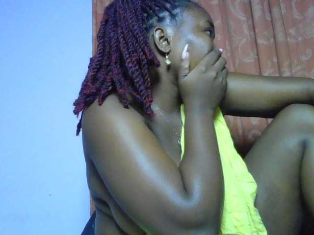 sexyebonita1 live cam on BongaCams
