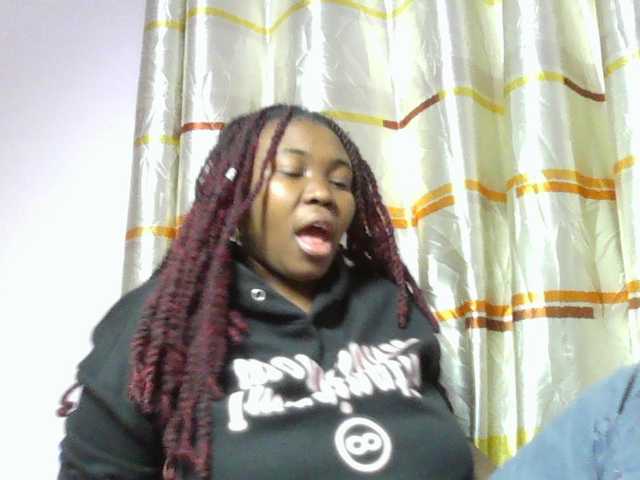 sexyebonita1 live cam on BongaCams