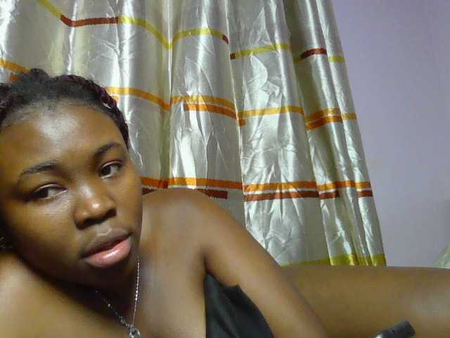 sexyebonita1 live cam on BongaCams