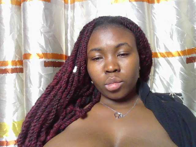 sexyebonita1 live cam on BongaCams