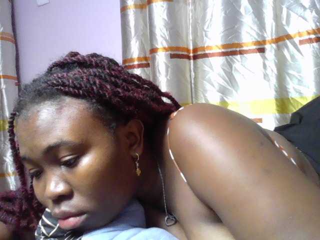 sexyebonita1 live cam on BongaCams