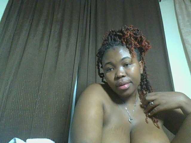 sexyebonita1 live cam on BongaCams