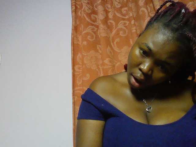sexyebonita1 live cam on BongaCams