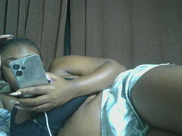 sexyebonita1 live cam on BongaCams
