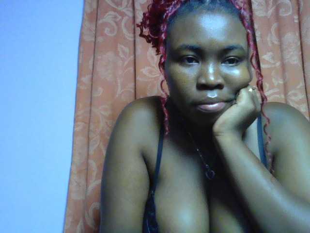 sexyebonita1 live cam on BongaCams
