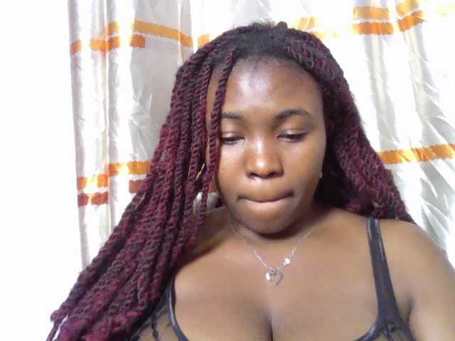 sexyebonita1 live webcam show