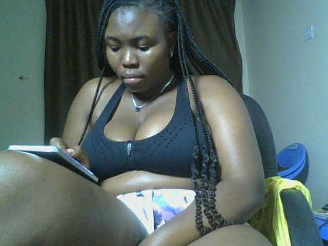 sexyebonita1 live cam on BongaCams