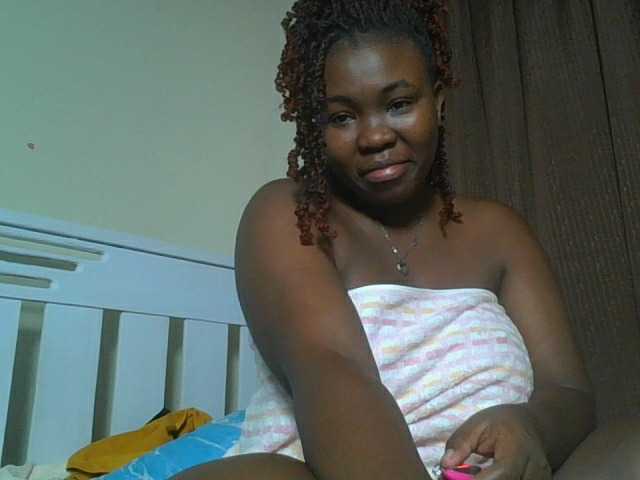 sexyebonita1 live cam on BongaCams