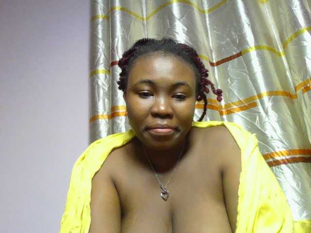 sexyebonita1 live cam on BongaCams