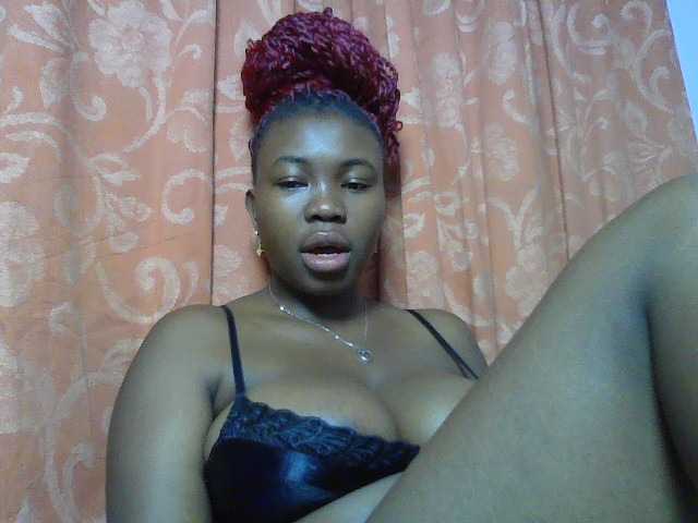sexyebonita1 live cam on BongaCams