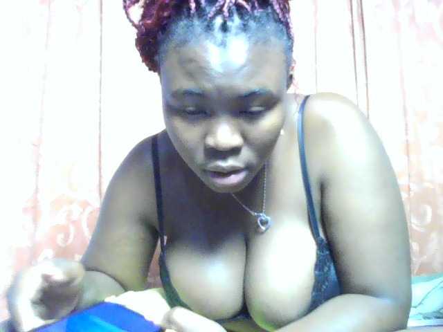 sexyebonita1 live cam on BongaCams