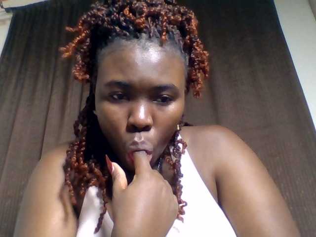 sexyebonita1 live cam on BongaCams
