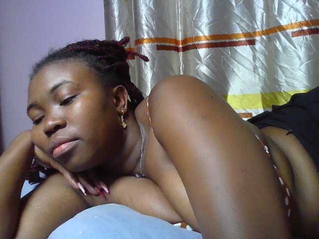 sexyebonita1 live cam on BongaCams