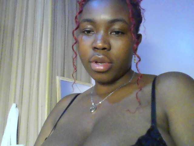 sexyebonita1 live cam on BongaCams