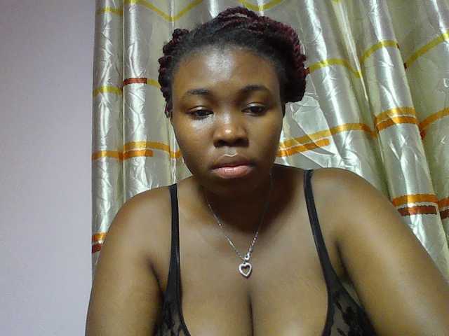 sexyebonita1 live cam on BongaCams