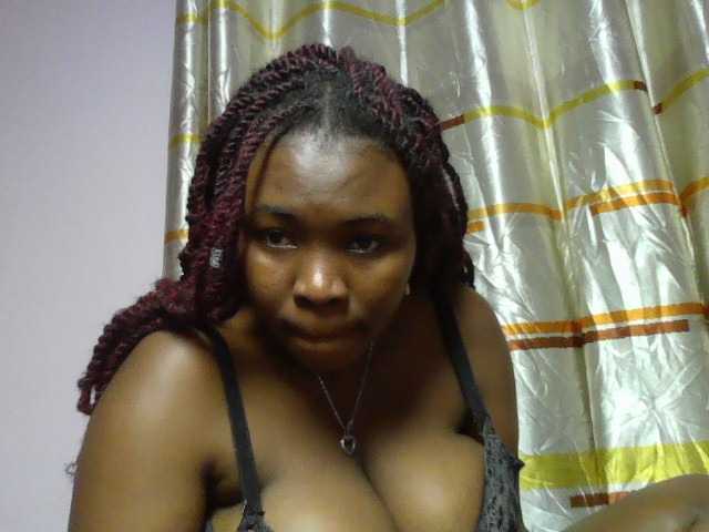 sexyebonita1 live cam on BongaCams