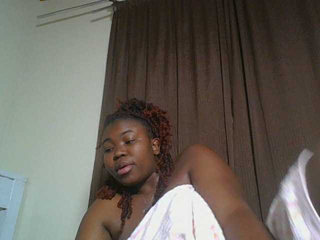sexyebonita1 live cam on BongaCams