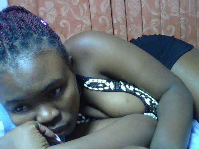 sexyebonita1 live cam on BongaCams