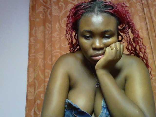 sexyebonita1 live cam on BongaCams