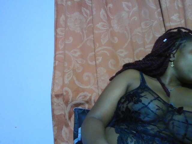 sexyebonita1 live cam on BongaCams