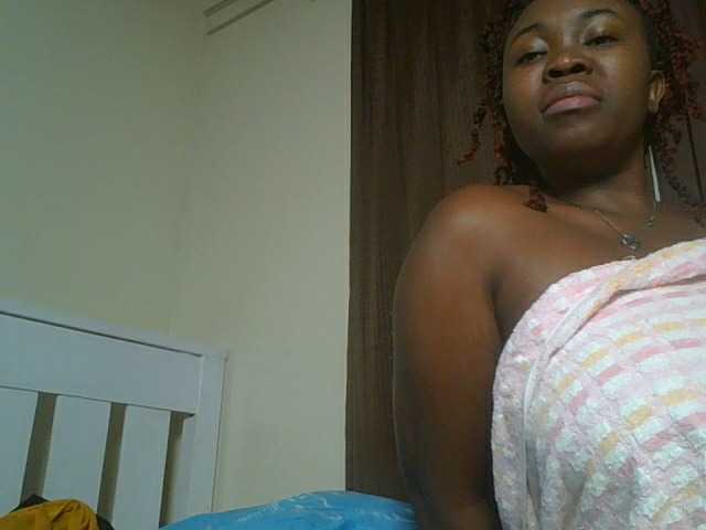 sexyebonita1 live cam on BongaCams