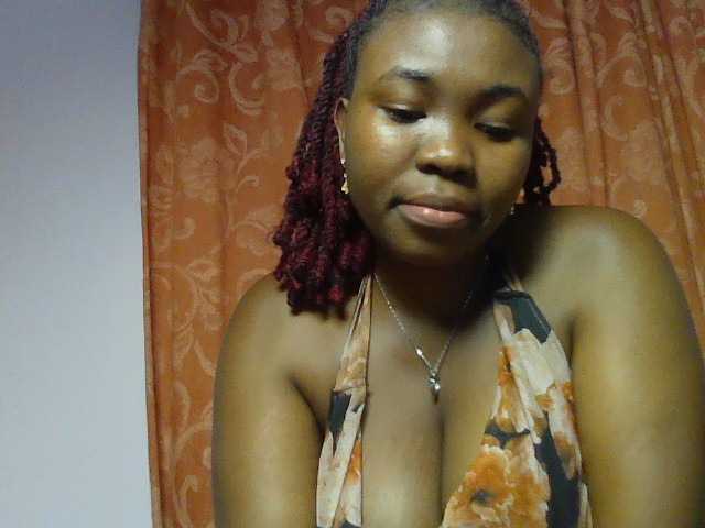 sexyebonita1 live cam on BongaCams