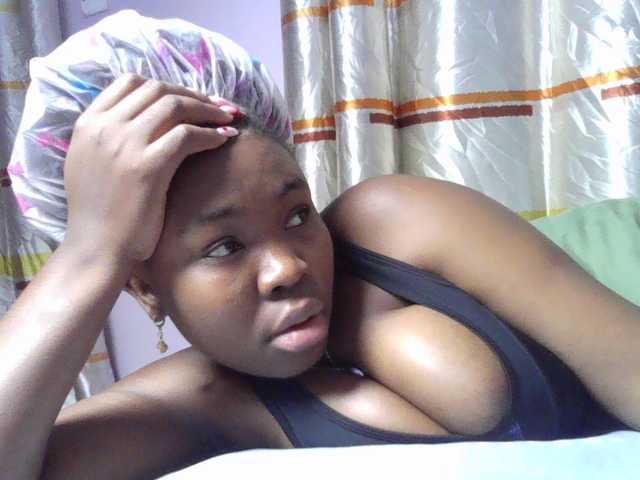 sexyebonita1 live cam on BongaCams