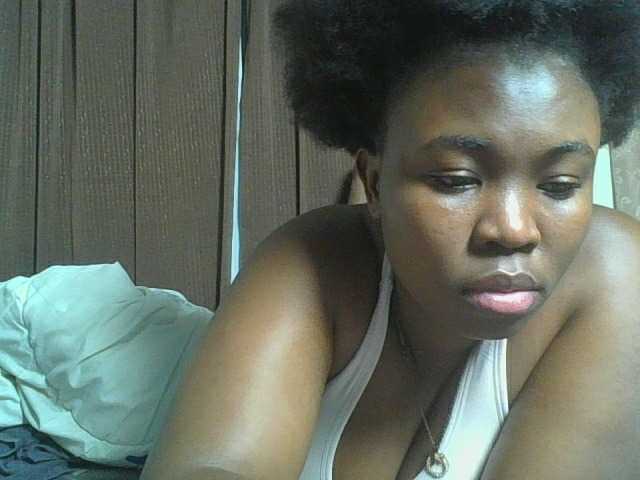 sexyebonita1 live cam on BongaCams