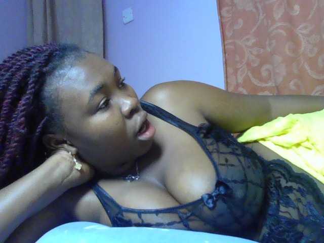 sexyebonita1 live cam on BongaCams