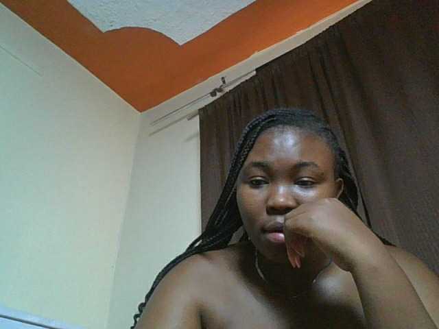 sexyebonita1 live cam on BongaCams
