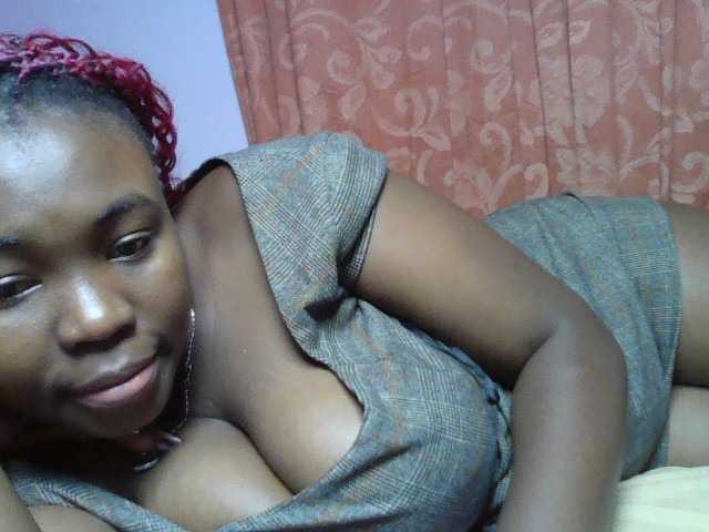 sexyebonita1 live cam on BongaCams