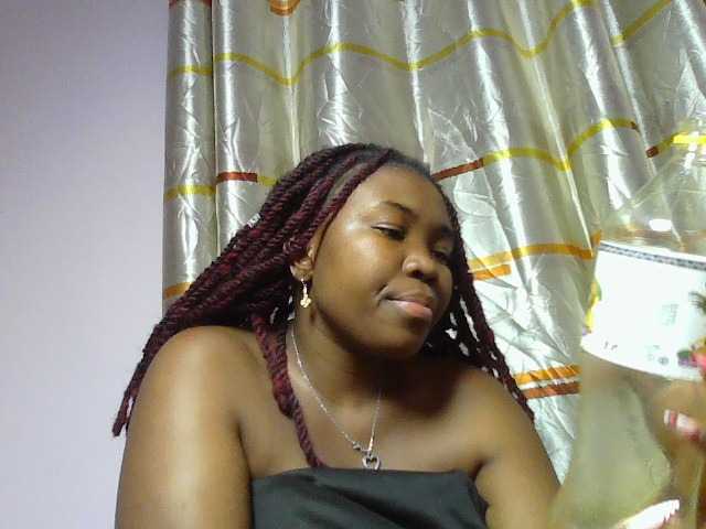 sexyebonita1 live cam on BongaCams