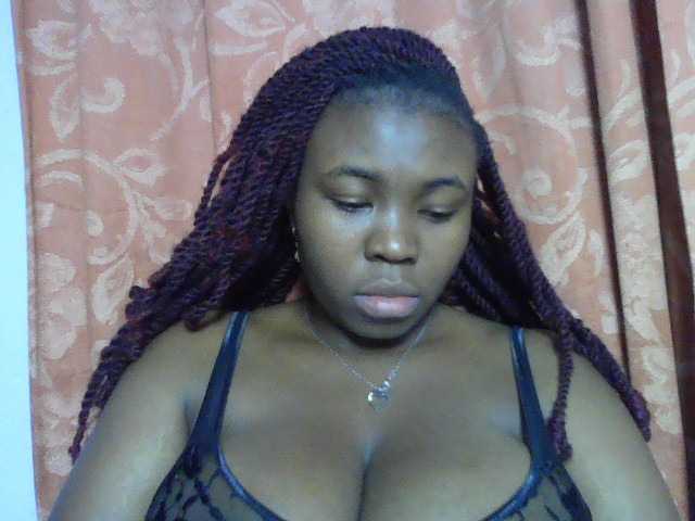 sexyebonita1 live cam on BongaCams