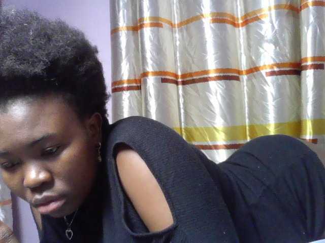 sexyebonita1 live cam on BongaCams
