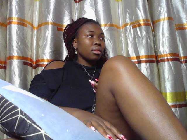 sexyebonita1 live cam on BongaCams