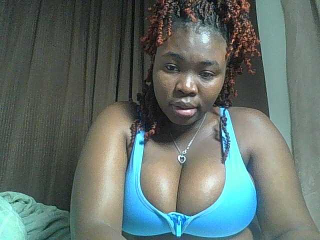sexyebonita1 live cam on BongaCams